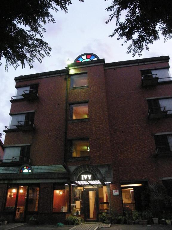 Petit Hotel Ivy Kanazawa Buitenkant foto